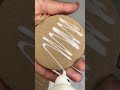 Transformei um rolo de fita vazio e papelão nisso… #diy #facavocemesmo #reciclagem #upcycling