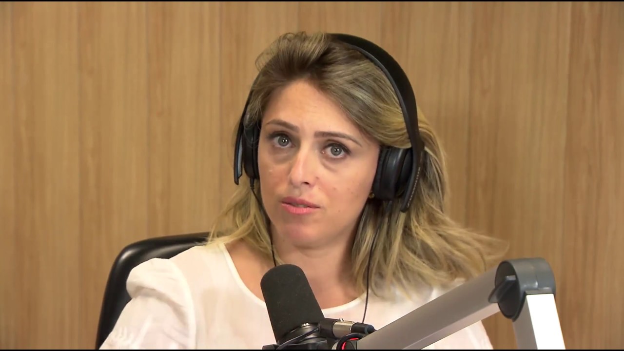 Sou muito CIUMENTA E INSEGURA. Ele foi embora de casa