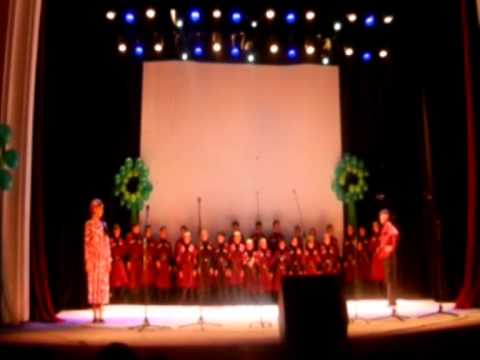 რაჭული ფერხული ასრულებს ანსამბლი \"ბიჭუნეები\"ხელმძღვანელი ირემა ჯაფარიძე