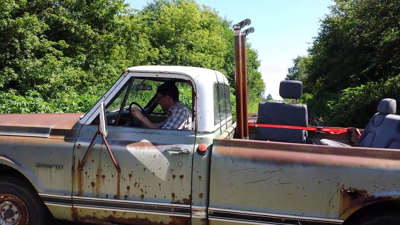 307 small block true dual straight pipe stacks