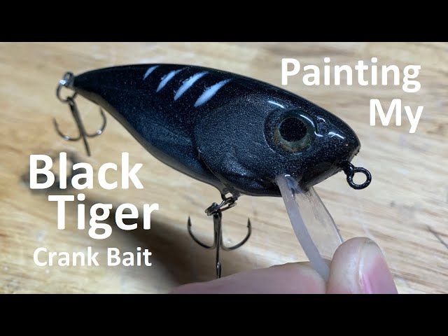 Painting My Black Tiger Crank Bait 