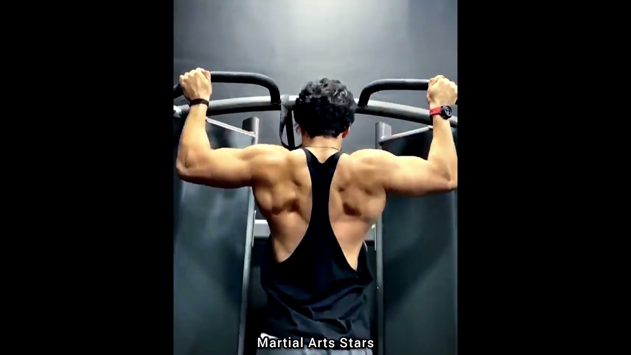 Tiger Shroff Best Gym Workout Video ? WhatsApp Status | Best Body Workout | Amazing Body #shorts
