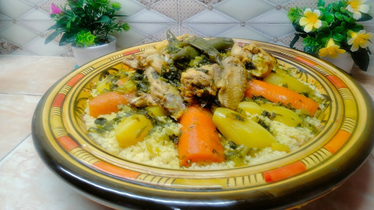 دخلو تشوفو طريقة تحضير الكسكس بورق اللفت (أفراس) ، بطريقة سهلة ، كيجي لذيذ 🥰😋😍