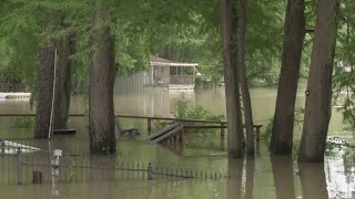 Texas flooding: Water still high in parts of Kingwood area