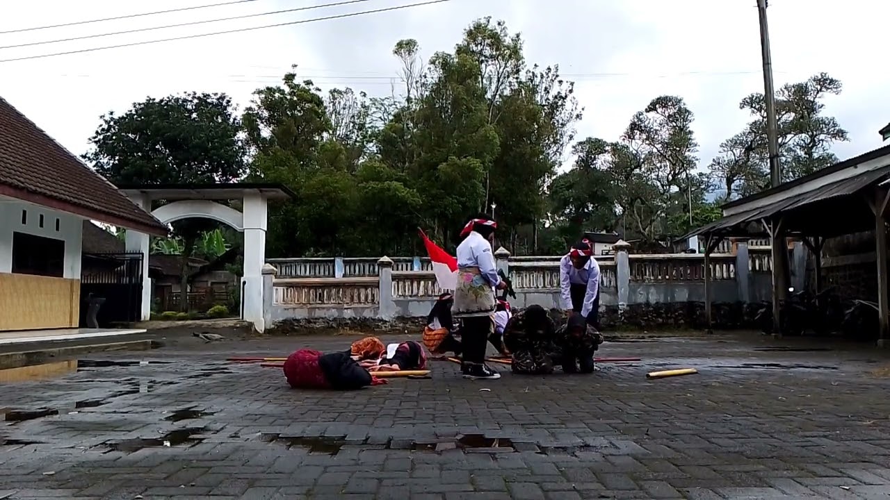 Drama Kepahlawanan | Kelas 7 SMP Dharma Wanita 05 Ngajum