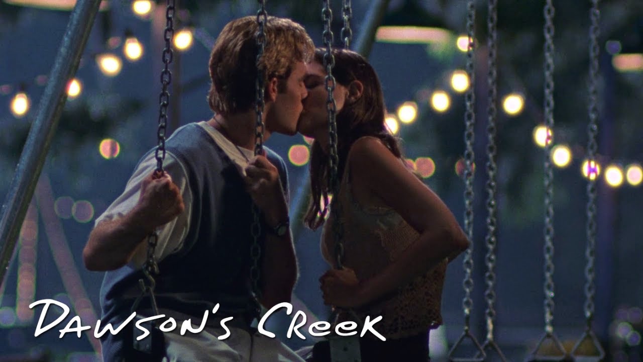 THE Dawson and Joey Swings Kiss Dawson's Creek Season 2