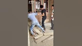 Thomas Arya _ Cinta Berbeda Kasta Versi Tik _tok ... SEDIH...!  Auto Baper Gaiis