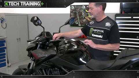 Kawasaki Motorcycle Maintenance  - Compression Test