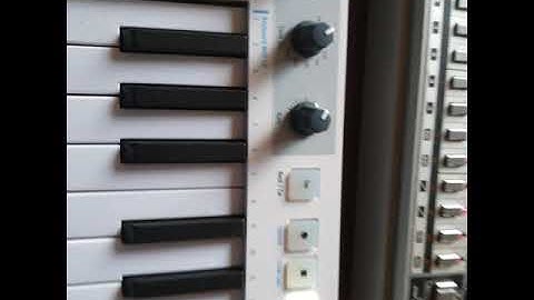 roland -ju06a with keystep