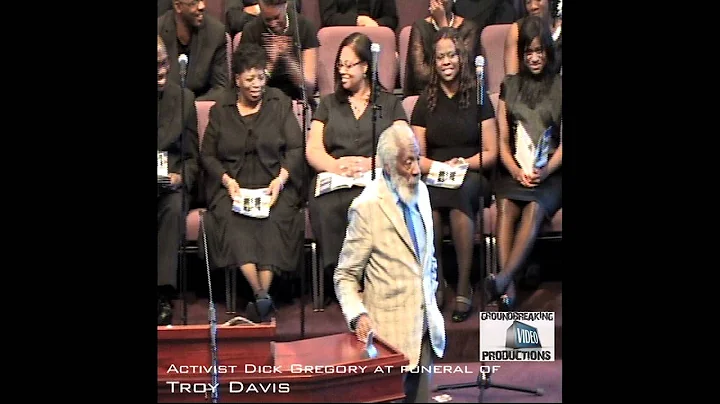 Dick Gregory speaks at the funeral of Troy Davis
