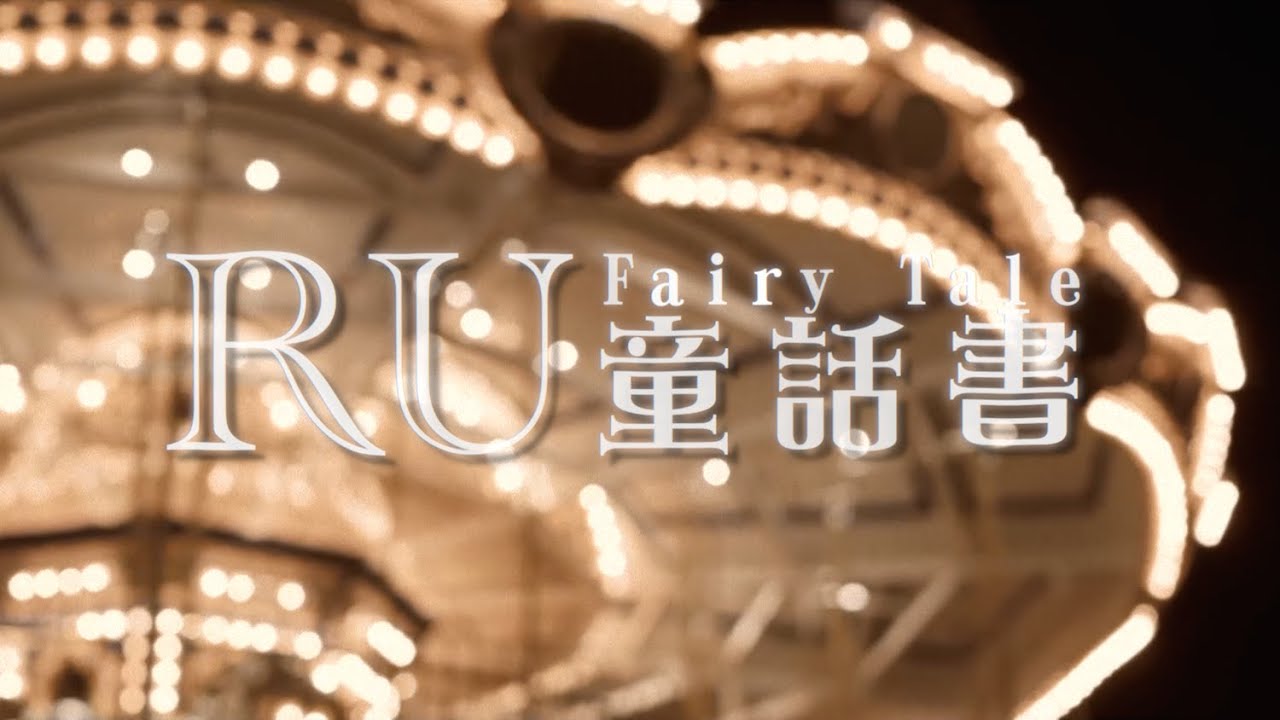 Onam ishdan keldi va ogli uning porno videosini ulashdi Tatuirovkachi, menga yalangoch ayollarni tatuirovka qiling