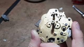 Westclox Baby Ben Style 8 1966 Knob removal and Disassembly