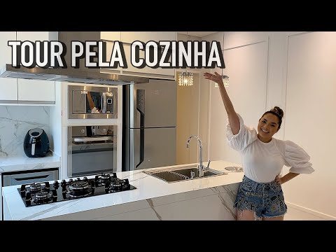 TOUR PELA COZINHA