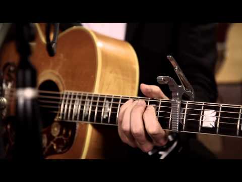 Joe Bonamassa "Dustbowl" At: Guitar Center