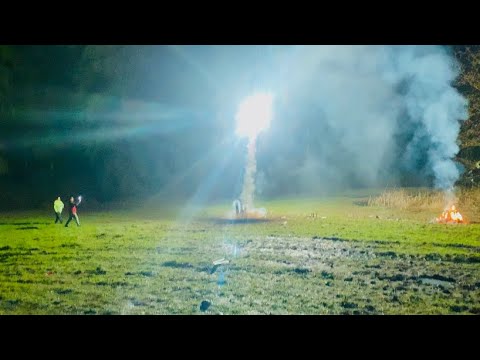 🚁 Strobe Rocket Firework