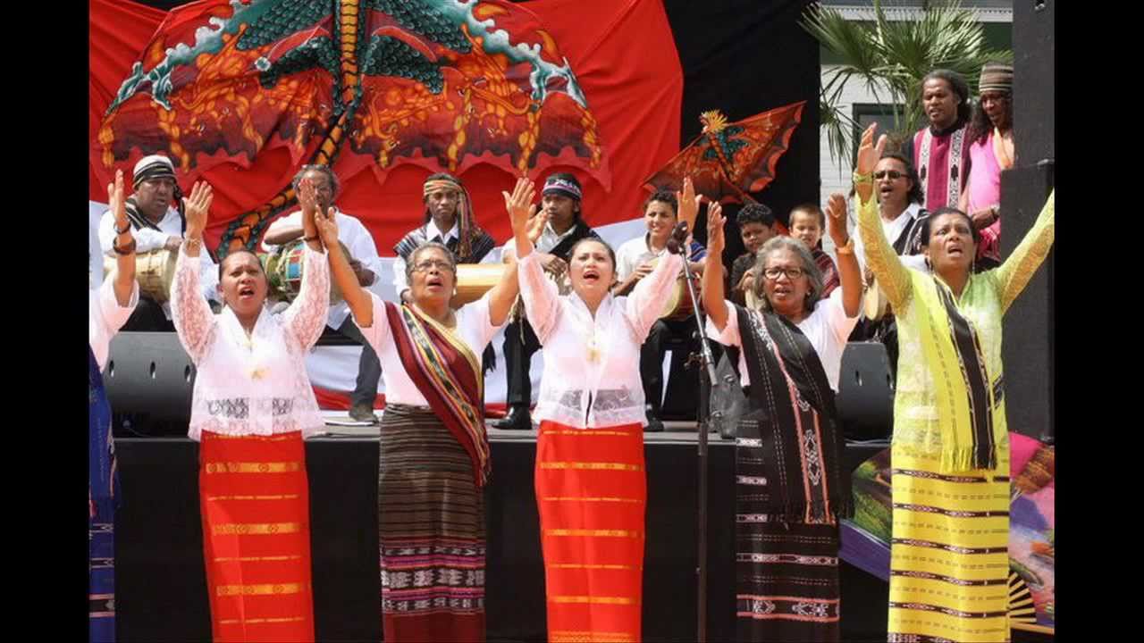 Maluku/Wijkfeest 50 jaar Molukkers Cuijk HD