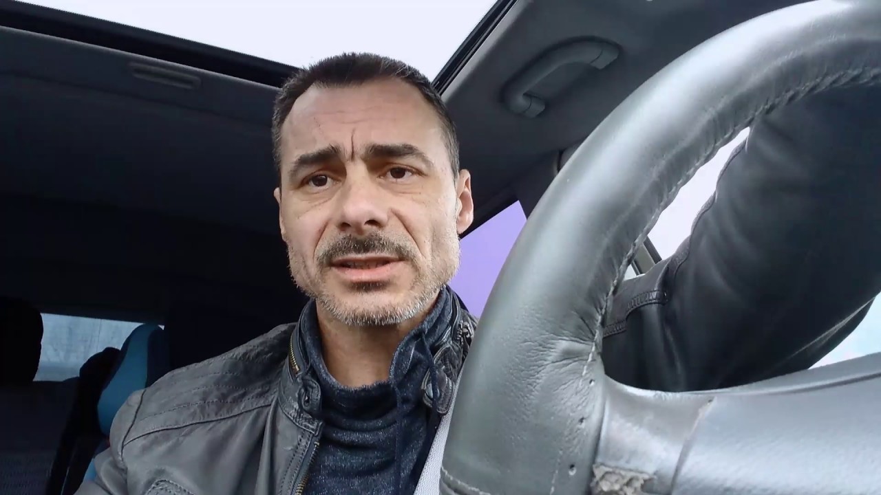 Как гудит (стучит) подшипник ступицы на мерседесе W203? - YouTube