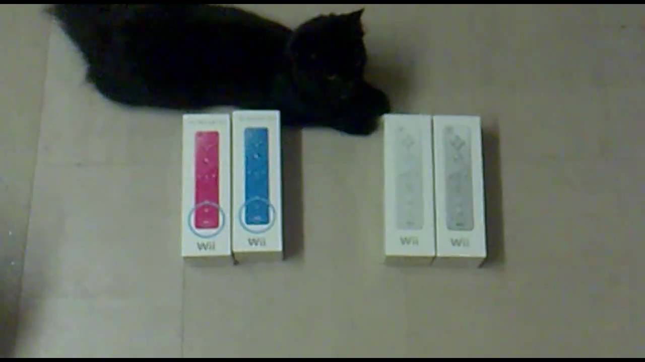 Wii Remote Plus Unboxing UK (Pink & Blue)