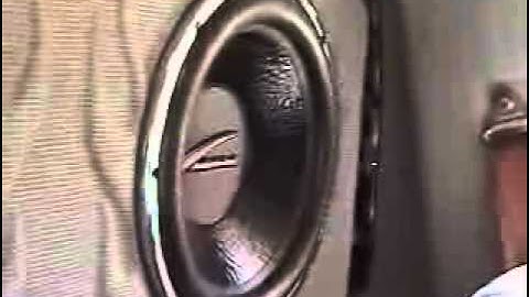 12vdb.com - car audio database: Audiobahn Aw152t.1