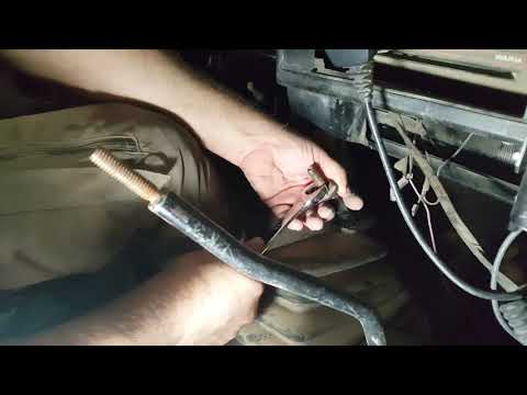 מבצע "סוויץ' בגיר" - פרק 2: פירוק ידית ההילוכים ואחותה