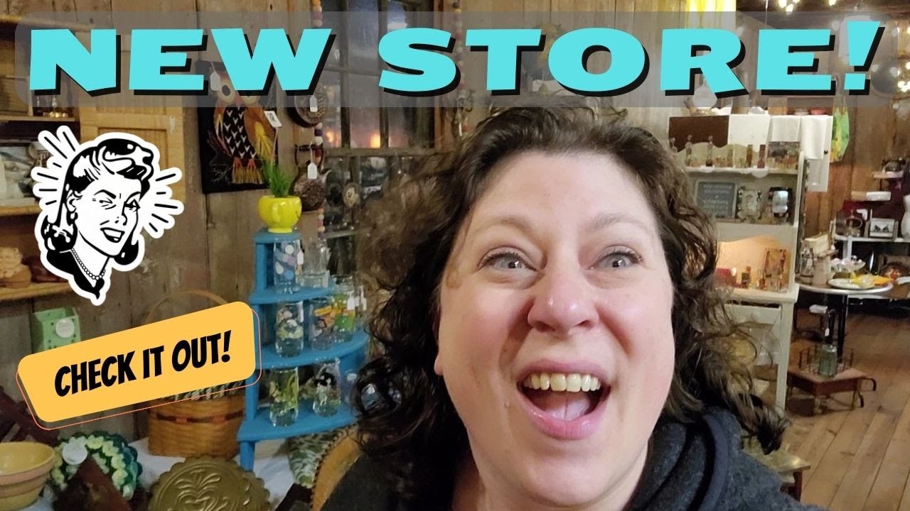 NEW Store Opened - Antique Vintage Mall Shop with Me Tour - Resale & Collecting Unique Treasures