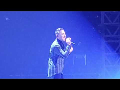 张学友60+演唱会马来西亚站day1-等你等到我心痛