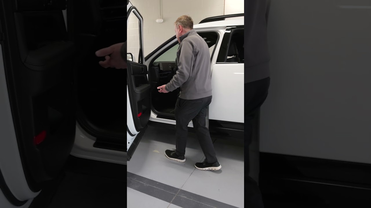 No Keys? No Problem! Fred Explains Fingerprint Car Start in the 2024 Santa Fe!