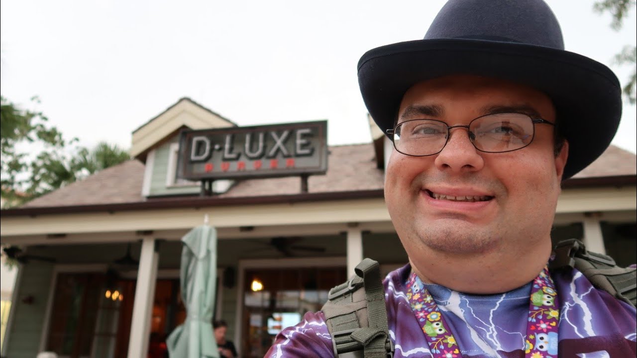 D-Luxe Burger Restaurant Review Walt Disney World Disney Springs