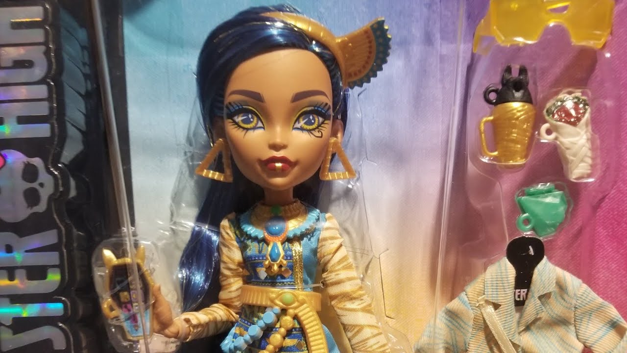 New Cleo De Nile Monster High Doll Unboxing and comparing to the first