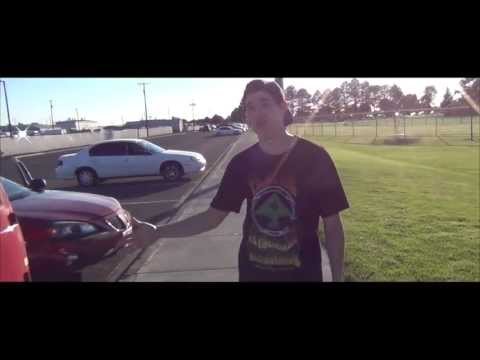 Guarda Co$tly - Eddie Ca$hflow ft. Max P (Official Music Video) su YouTube