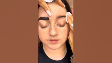 Restructuration et coloration des sourcils #brows #eyebrows #wax #waxingvideos #fyp