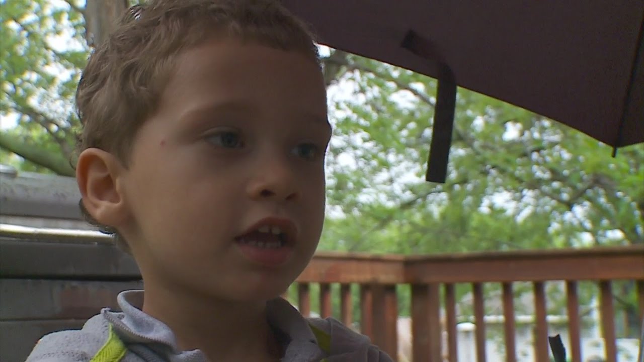Toddler Found Alone At Busy Intersection Reunited With Mother