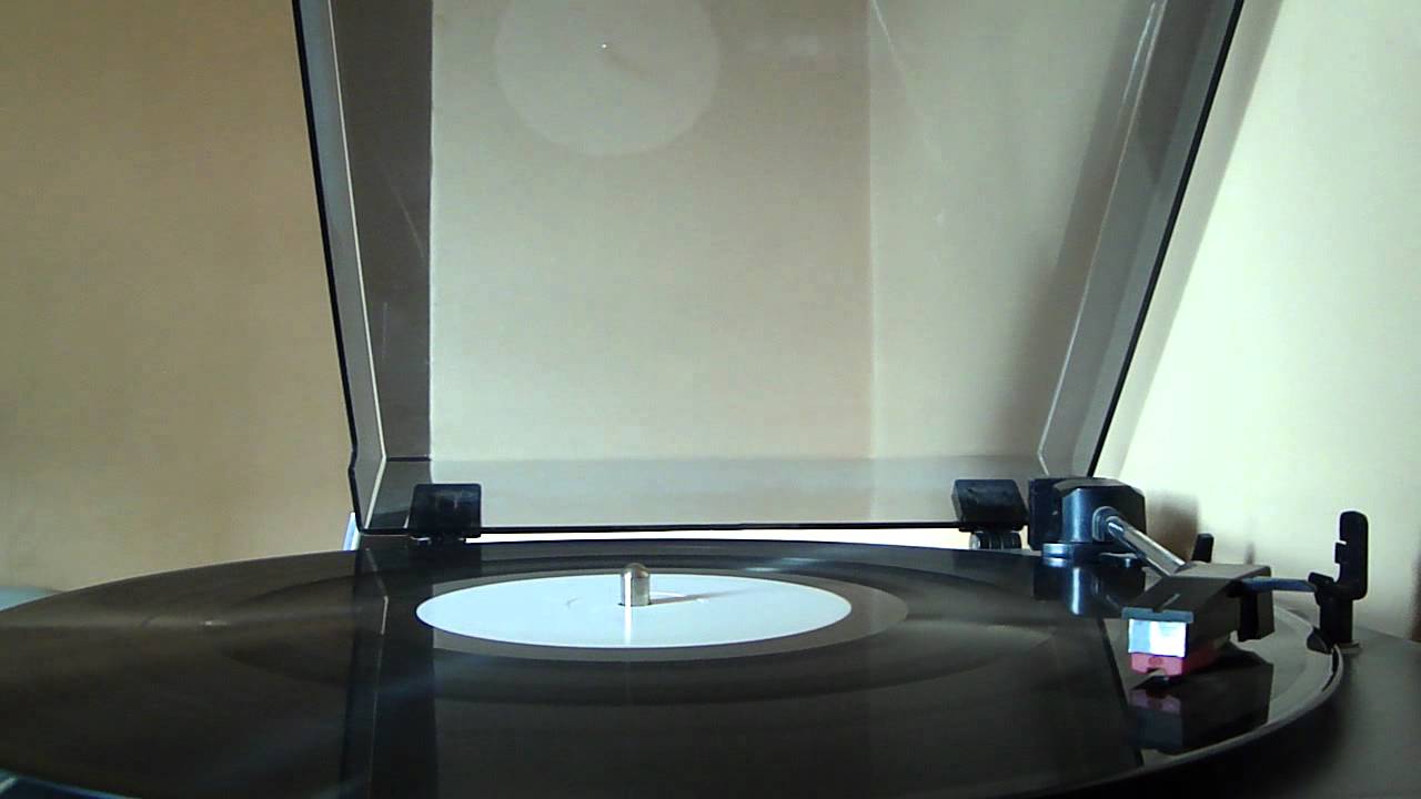 Ver Death In Vegas - Enforced Peace (Michigan Militia Dub) en YouTube Ver Death In Vegas - Enforced Peace (Michigan Militia Dub) en YouTube