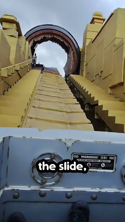 The Donkey Kong Rollercoaster is Crazy 😮