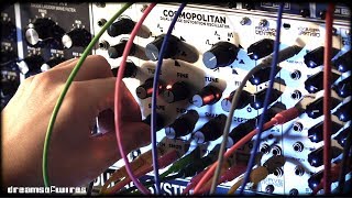 Intellijel Plonk & Moseley Cosmopolitan dual phase distortion oscillator (Eurorack modular)