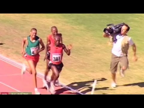 Cameraman Outruns Olympic Runners - YouTube