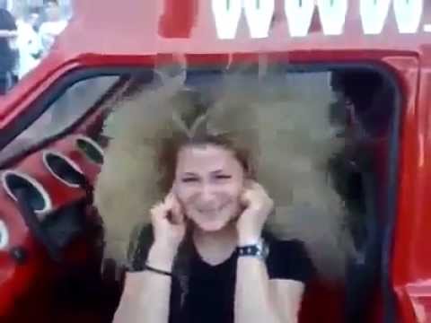 haha ne demek Mega Bass 40000 watt rms