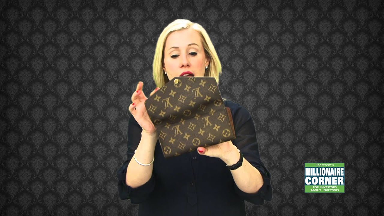 Heather&#39;s Couture Corner - Review of the Louis Vuitton Sarah Wallet - YouTube