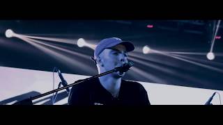 Video thumbnail of "Mac Ayres - Show Me Live at AM Festival"