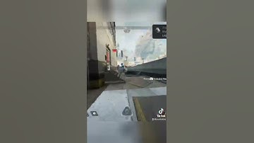 HE GOT DISRESPECTED. 😏