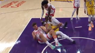 Celebrity Anthony Davis is the king of falling over and almost having a career-ending injury every single game Wealth