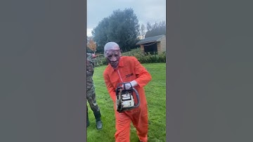 Run!! Created by me ☺️ #sfxmakeup #fakechainsaw #puxtonparkphobia