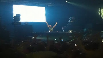 Showtek Live at the O2 Academy in Glasgow 12/11/11