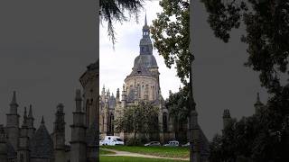 Centre historique de Dinan, Basilique Saint-Sauveur ⛪️ Dinan, France - Short video 4k 2025 #dinan