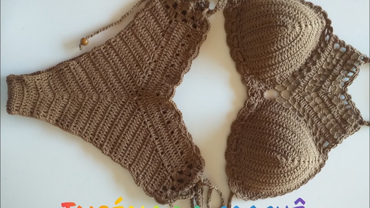 calcinha em crochê modelo asa delta cintura alta