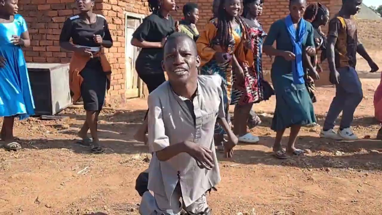 Mussa mwasenga tujende kumwanya