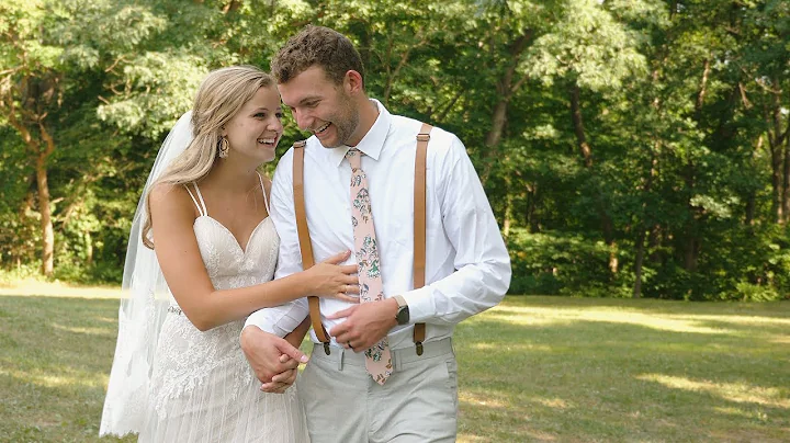 Gorgeous Outside Midwest Wedding in the Trees: Tra...