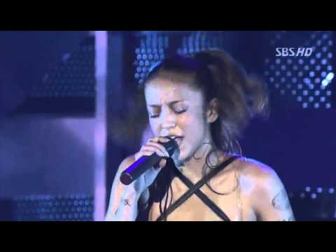 Namie Amuro Love 2000 In Seoul 2004