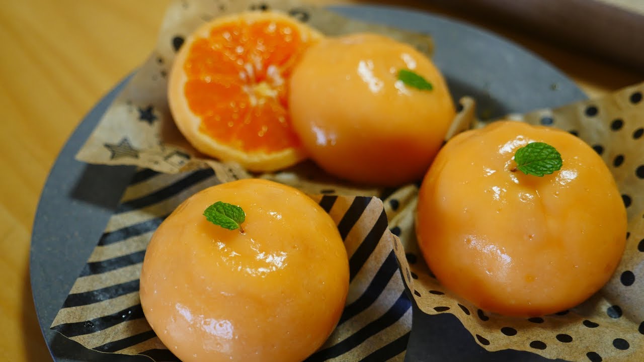 Whole Tangerine Daifuku ( Mochi Cake ) 丸ごとみかん大福 | MosoGourmet 妄想グルメ