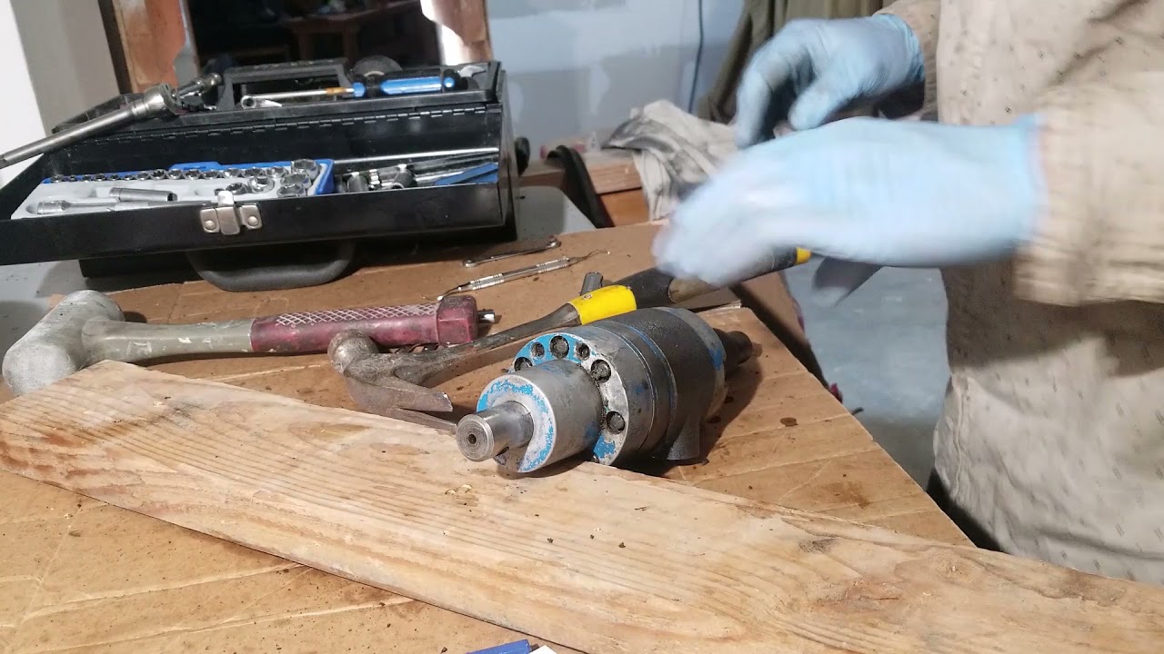 Char Lynn 217 Torque Generator rebuild pt. 1 (dangit, it's a 207)